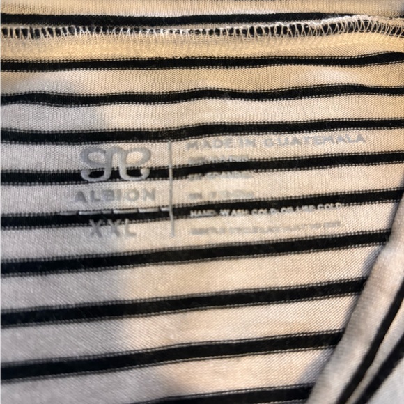 Albion Fit Puff Sleeve Tee Black & White stripe size XXL - Picture 4 of 4